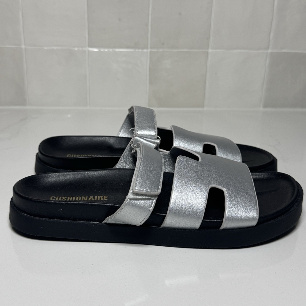 Cushionaire Lotti Slide Sandals Womens 7.5 Silver Metallic Adjustable Comfort - Picture 4 of 8